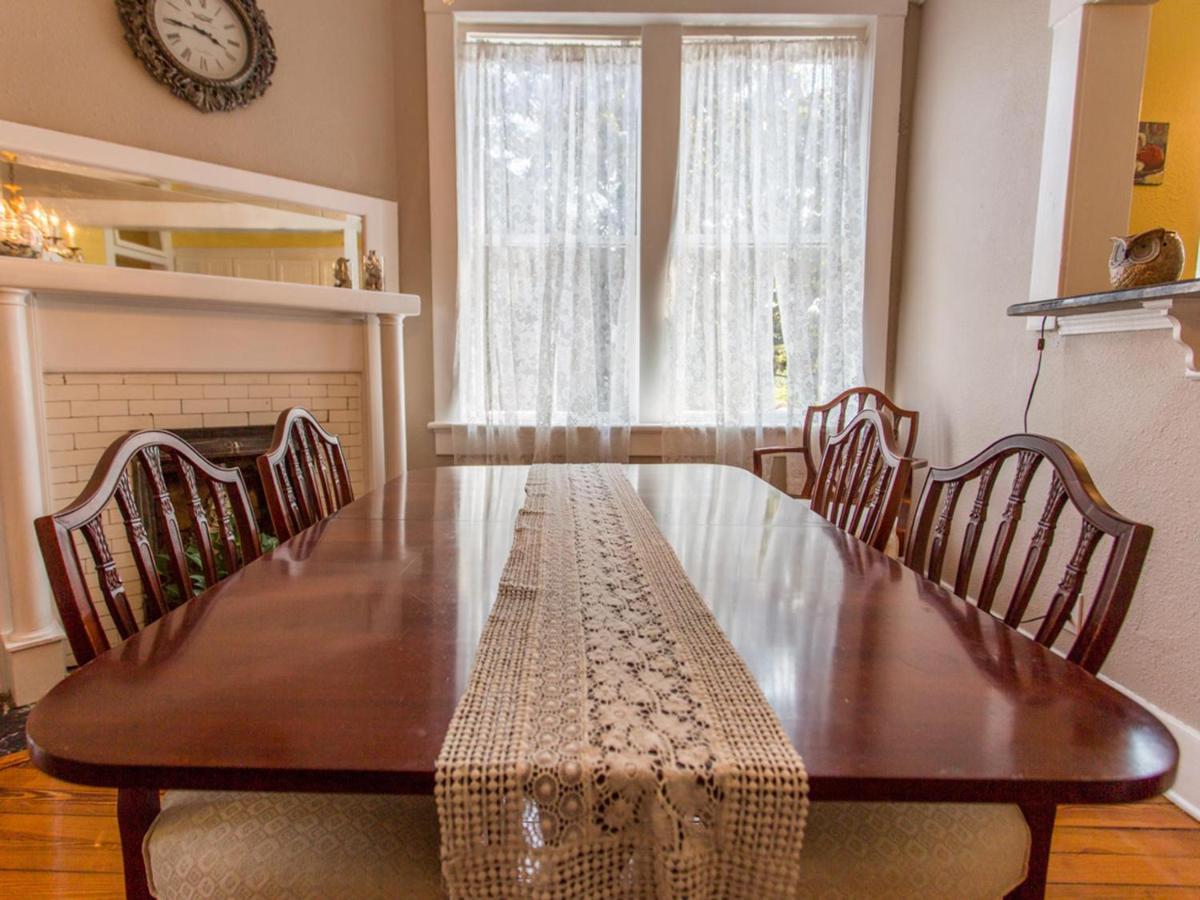 Linda'S On Lincoln Apartment Savannah Luaran gambar