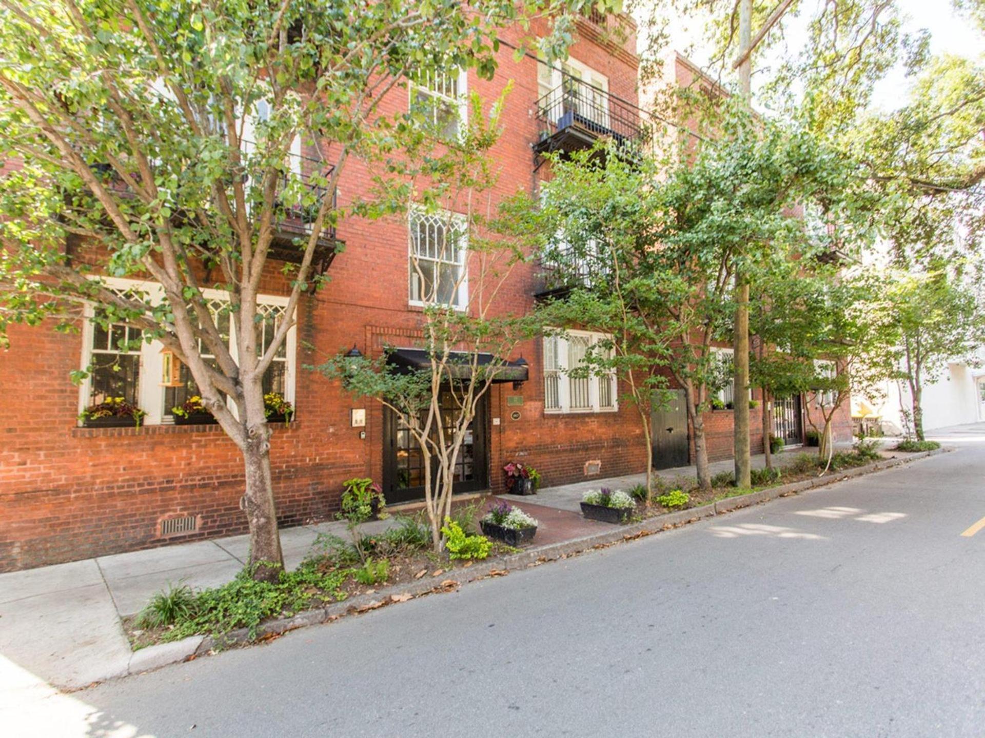 Linda'S On Lincoln Apartment Savannah Luaran gambar