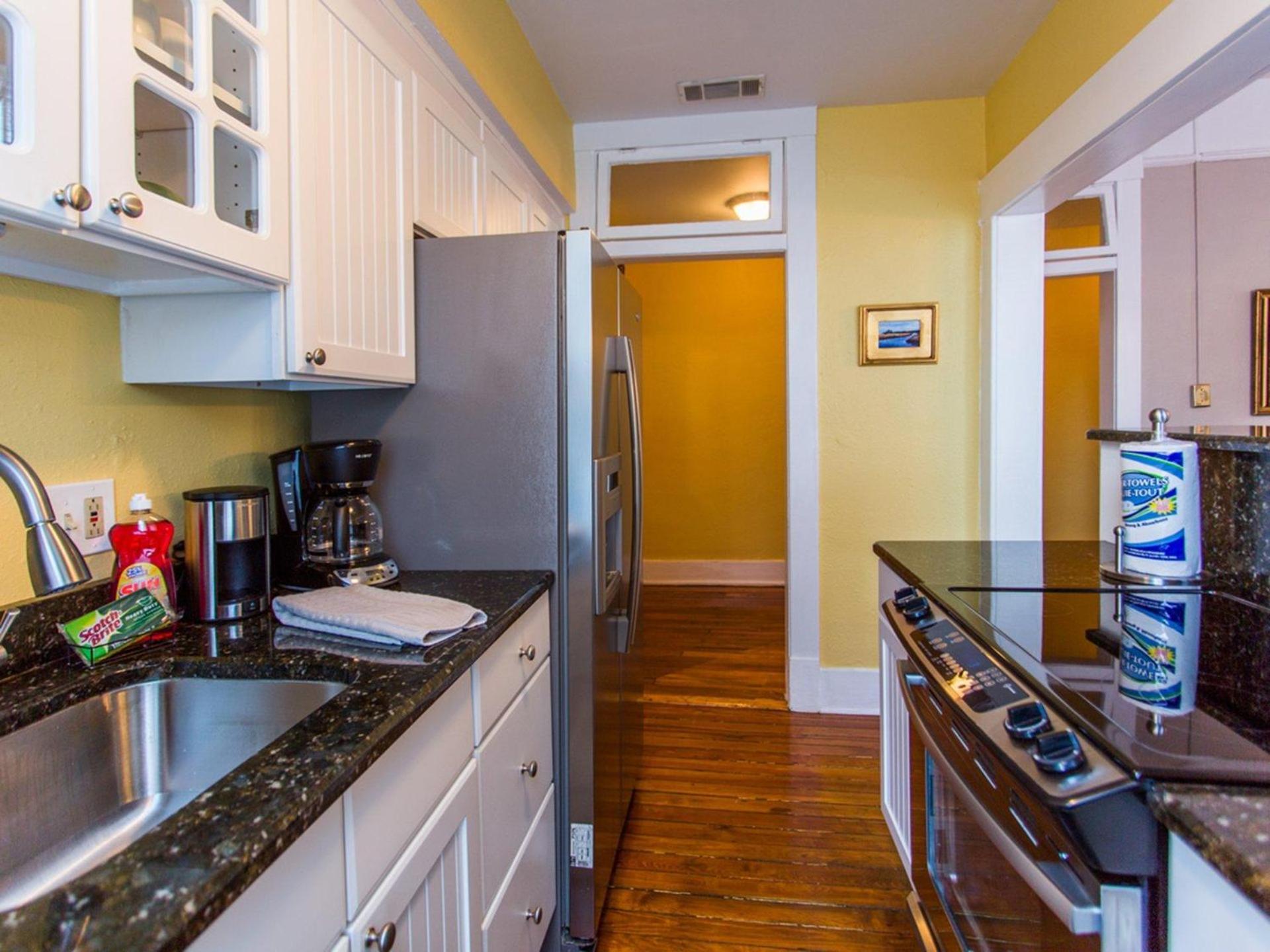 Linda'S On Lincoln Apartment Savannah Luaran gambar